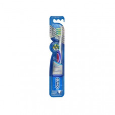 Oral-B Pro Expert 3D Clean 40 Soft Tooth Brush