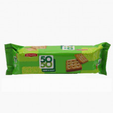 Britannia Fifty Fifty Biscuits 71g