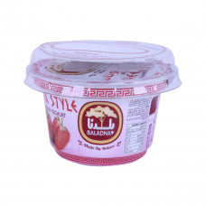 Baladna Greek Yoghurt Strawberry 150g -- زبادي فراولة نوناني بلدنا 150جم 